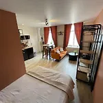 Joli Neuf Apartament *